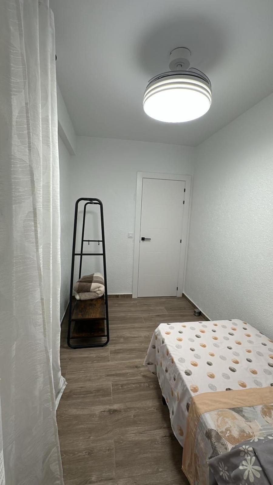 Happy Hideaway Apartment Alicante